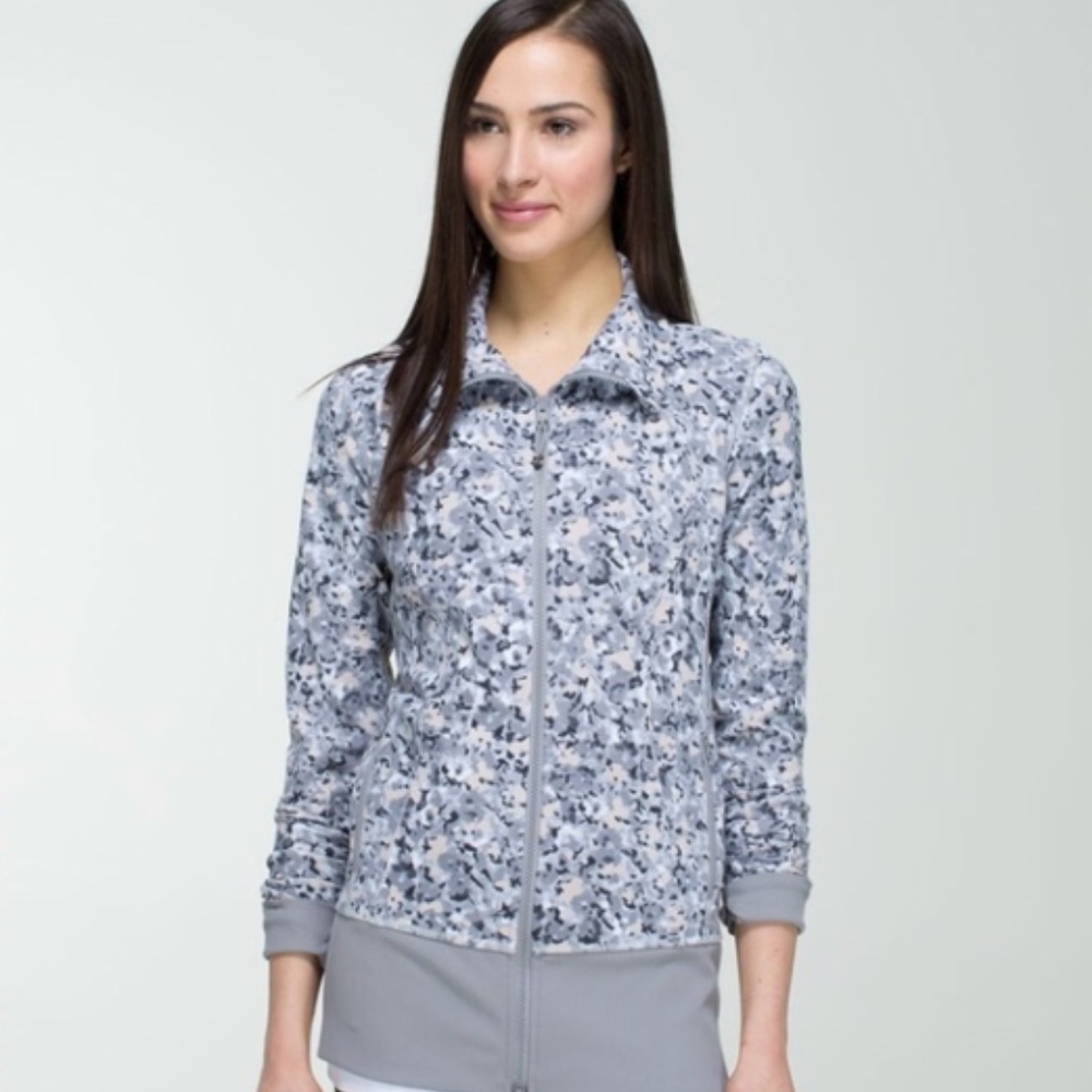 Lululemon Nice Asana Jacket - 6